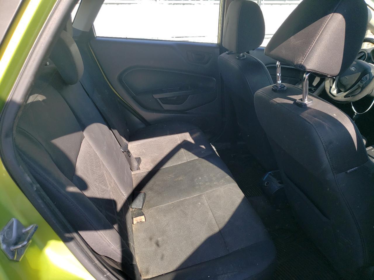 2013 FORD Fiesta