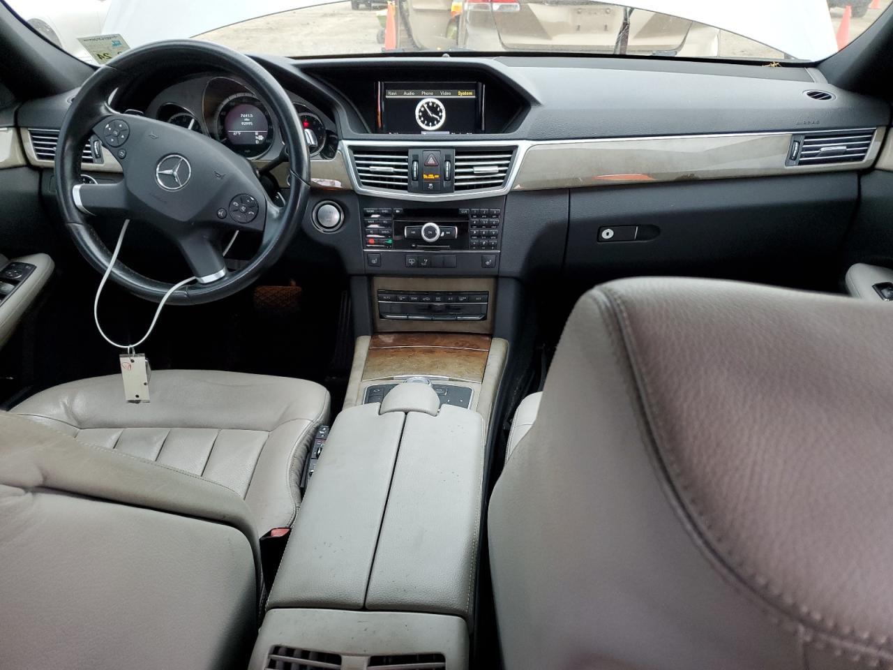2010 MERCEDES-BENZ E-Class