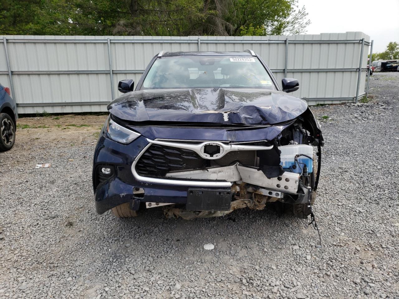 2022 TOYOTA HIGHLANDER