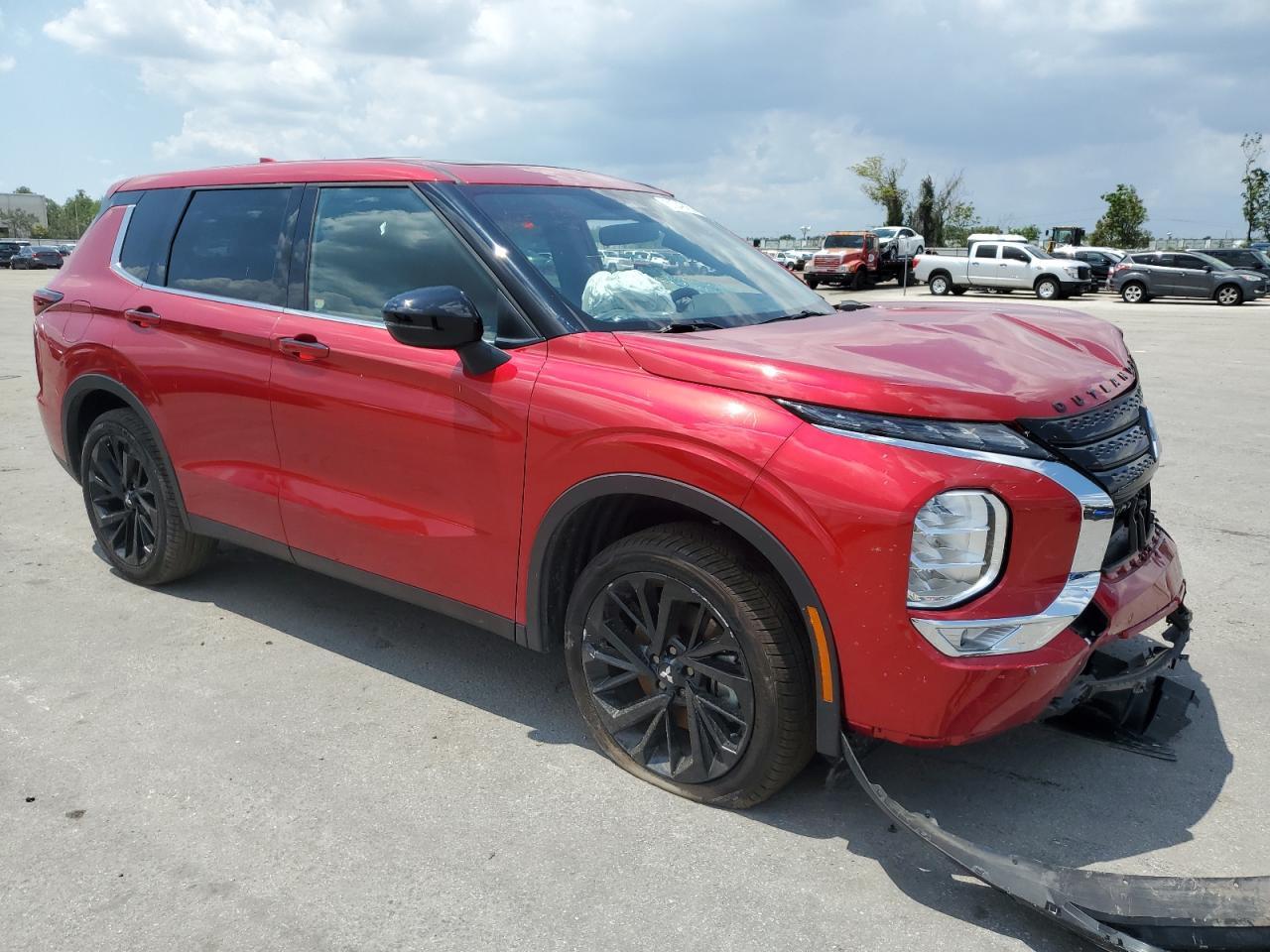 2022 MITSUBISHI outlander
