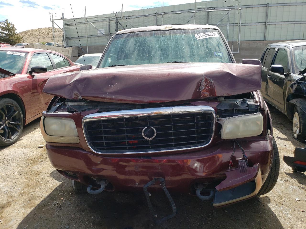 2000 CADILLAC ESCALADE
