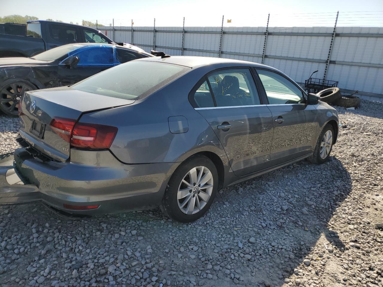 2016 VOLKSWAGEN JETTA