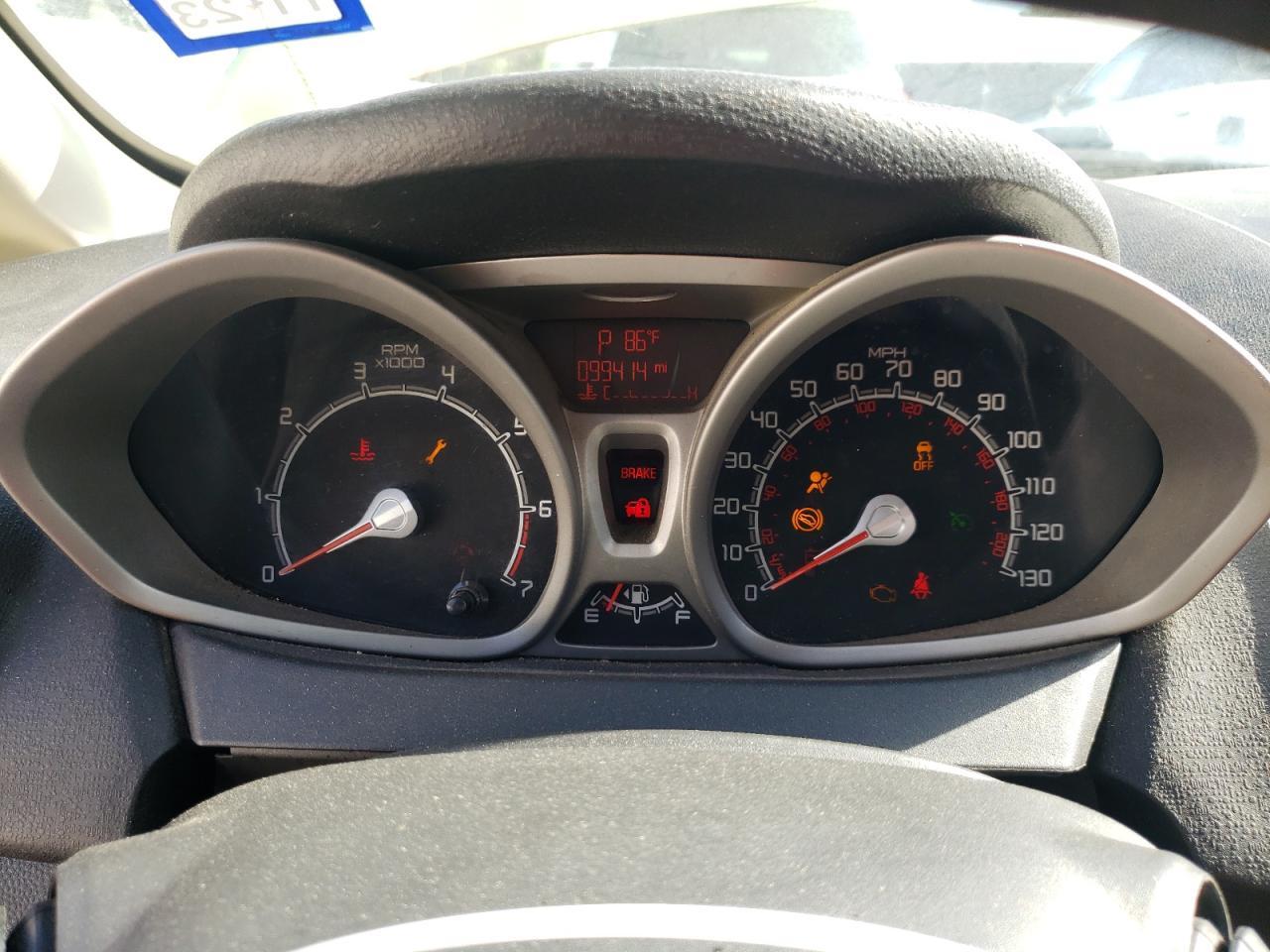 2013 FORD Fiesta
