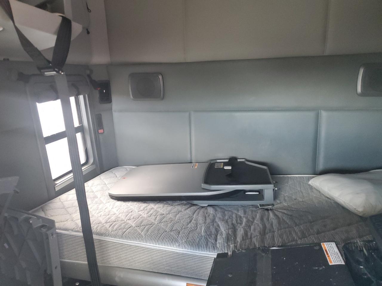 2016 KENWORTH Construction