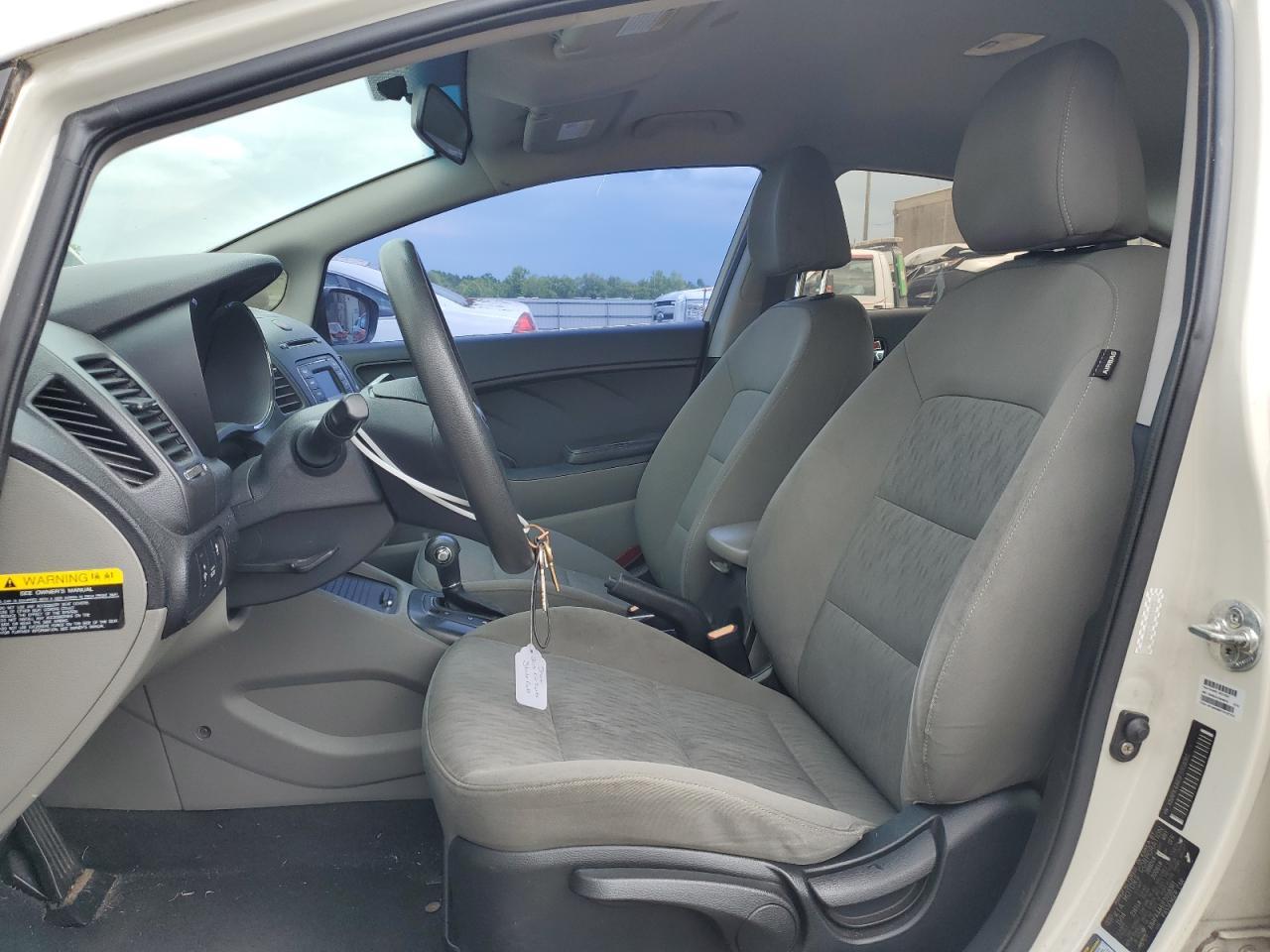 2015 KIA FORTE