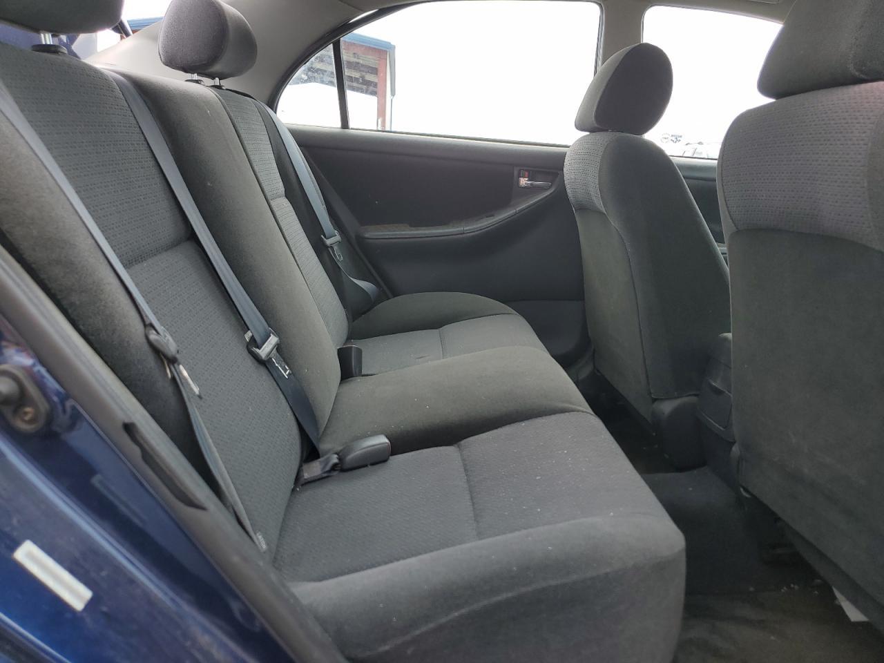 2004 TOYOTA COROLLA