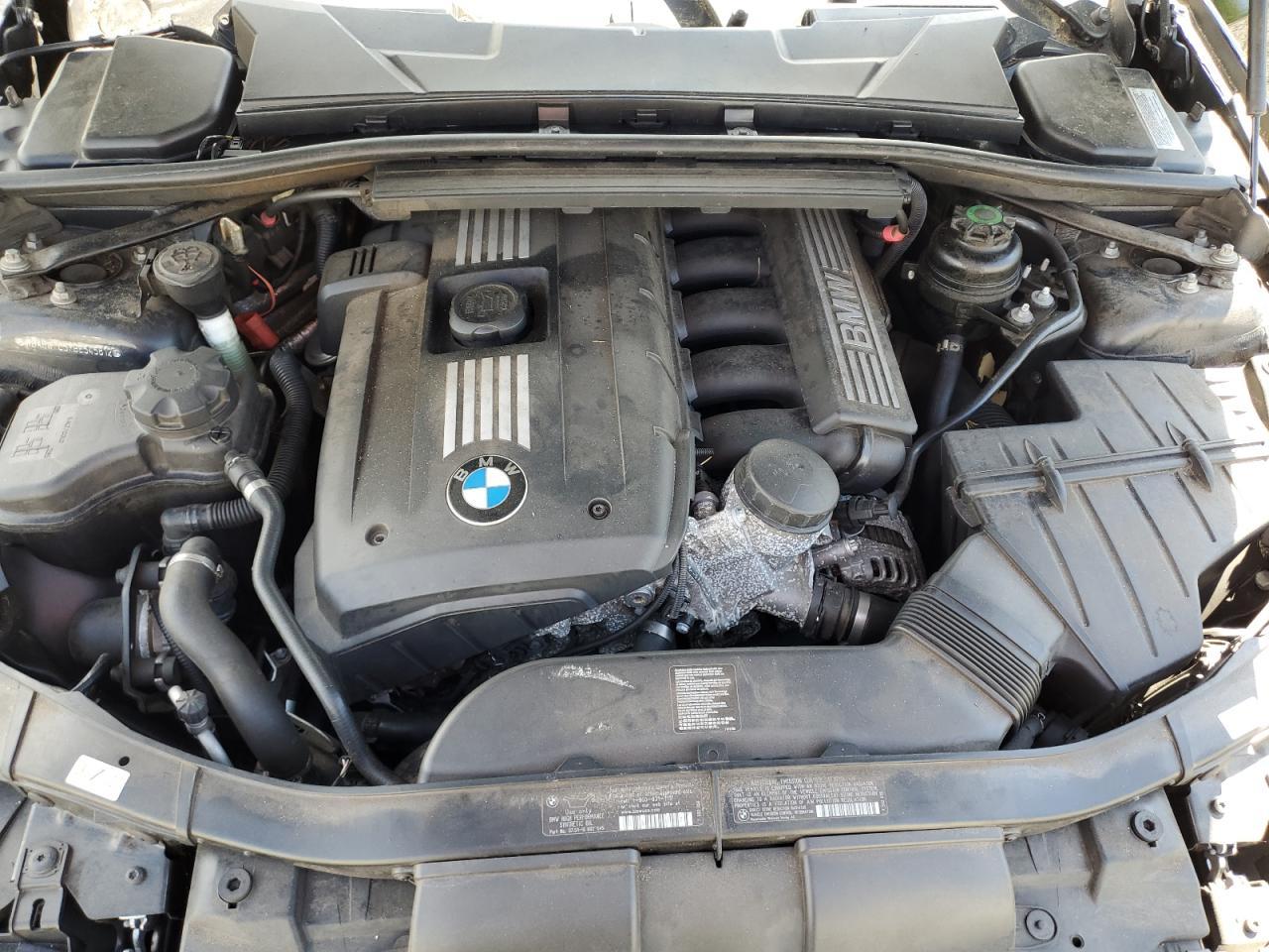 2011 BMW 3 SERIES