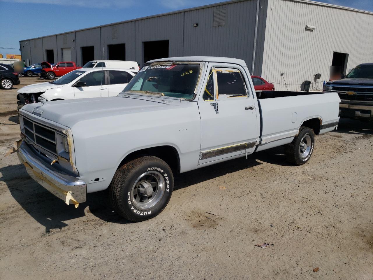 1988 DODGE D-Series