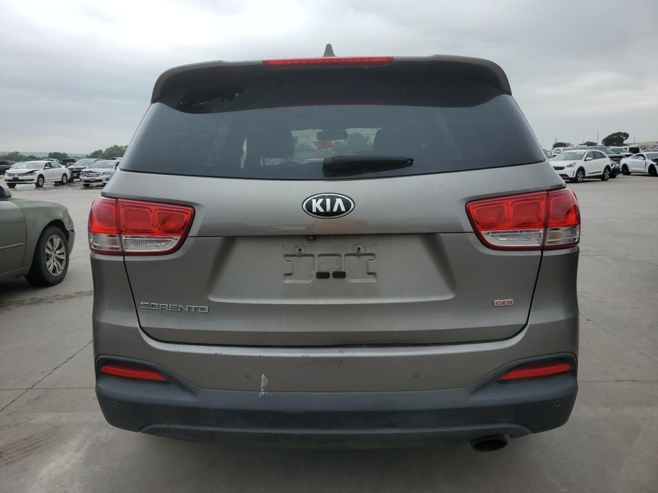 2016 KIA SORENTO