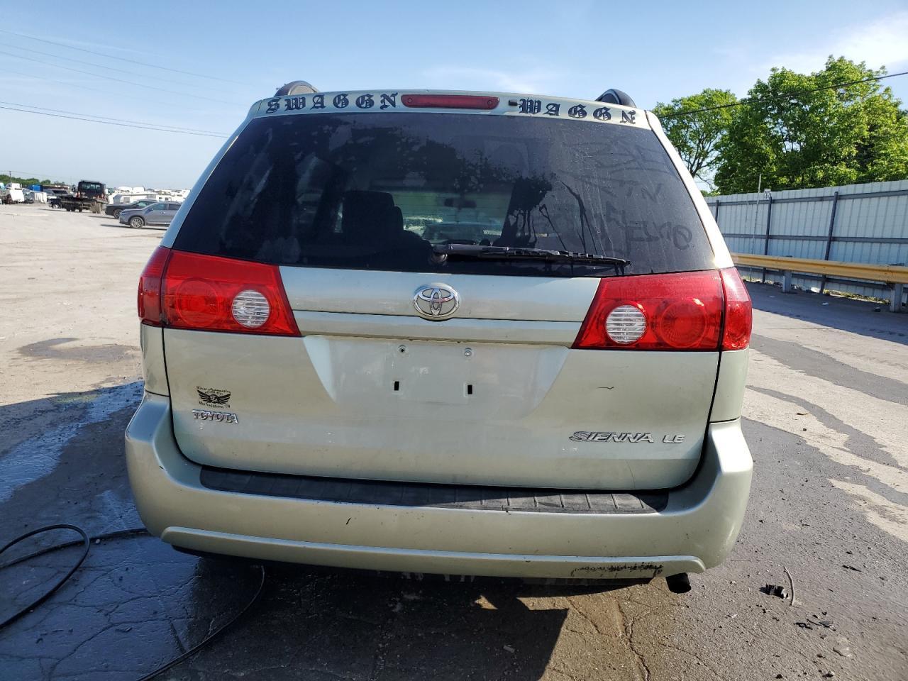 2006 TOYOTA SIENNA