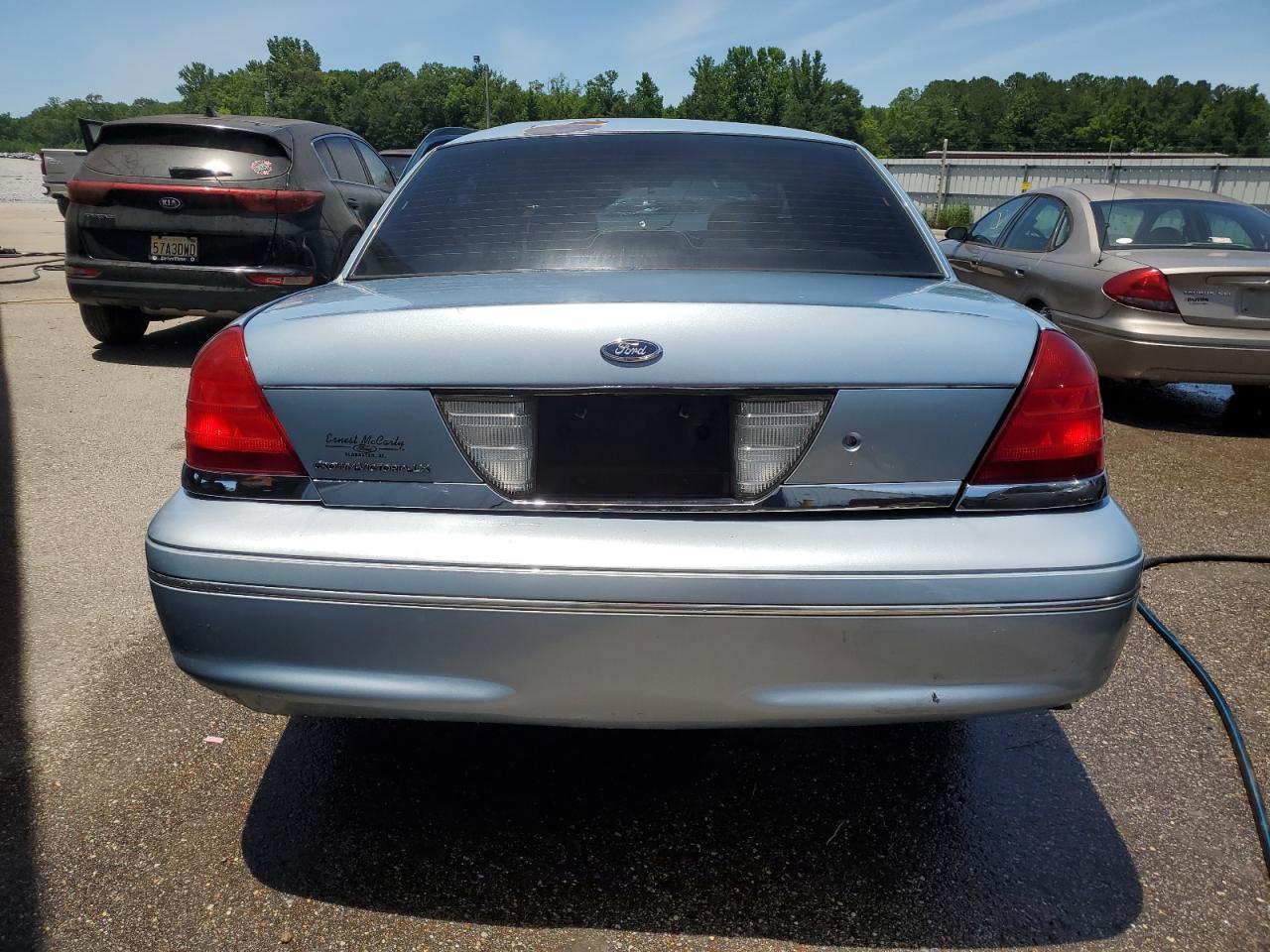 2005 FORD Crown Victoria