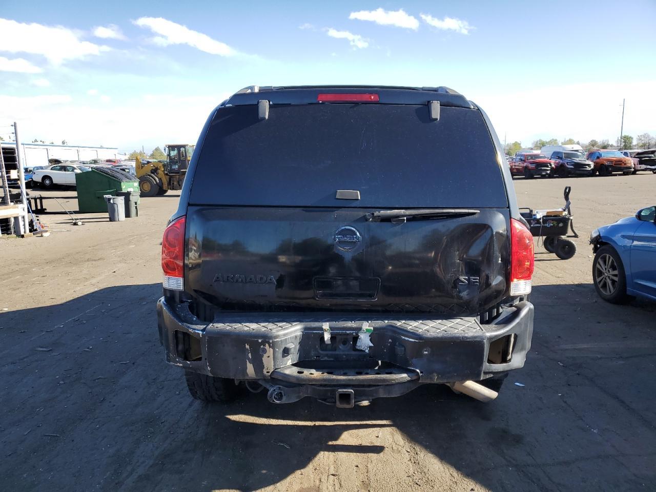2005 NISSAN Armada