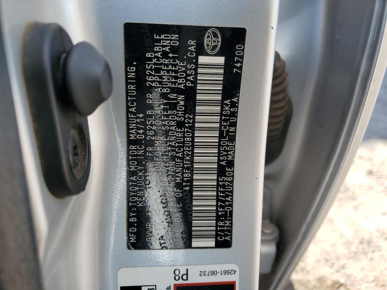 2014 TOYOTA CAMRY