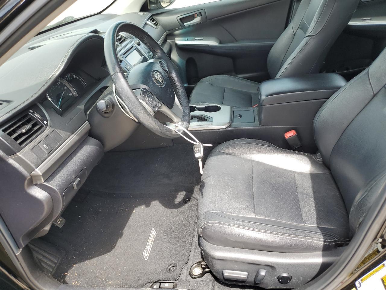 2012 TOYOTA CAMRY
