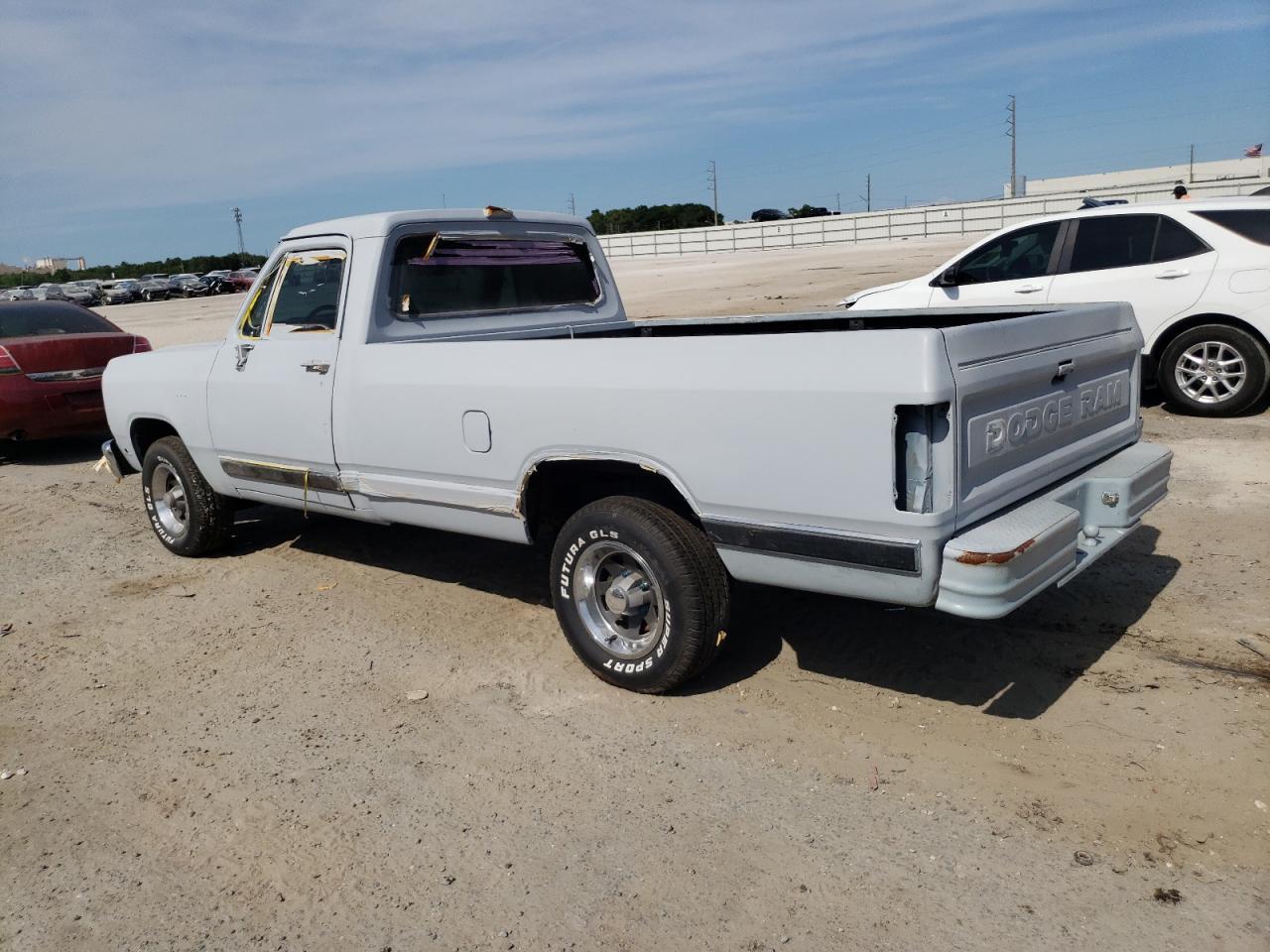 1988 DODGE D-Series