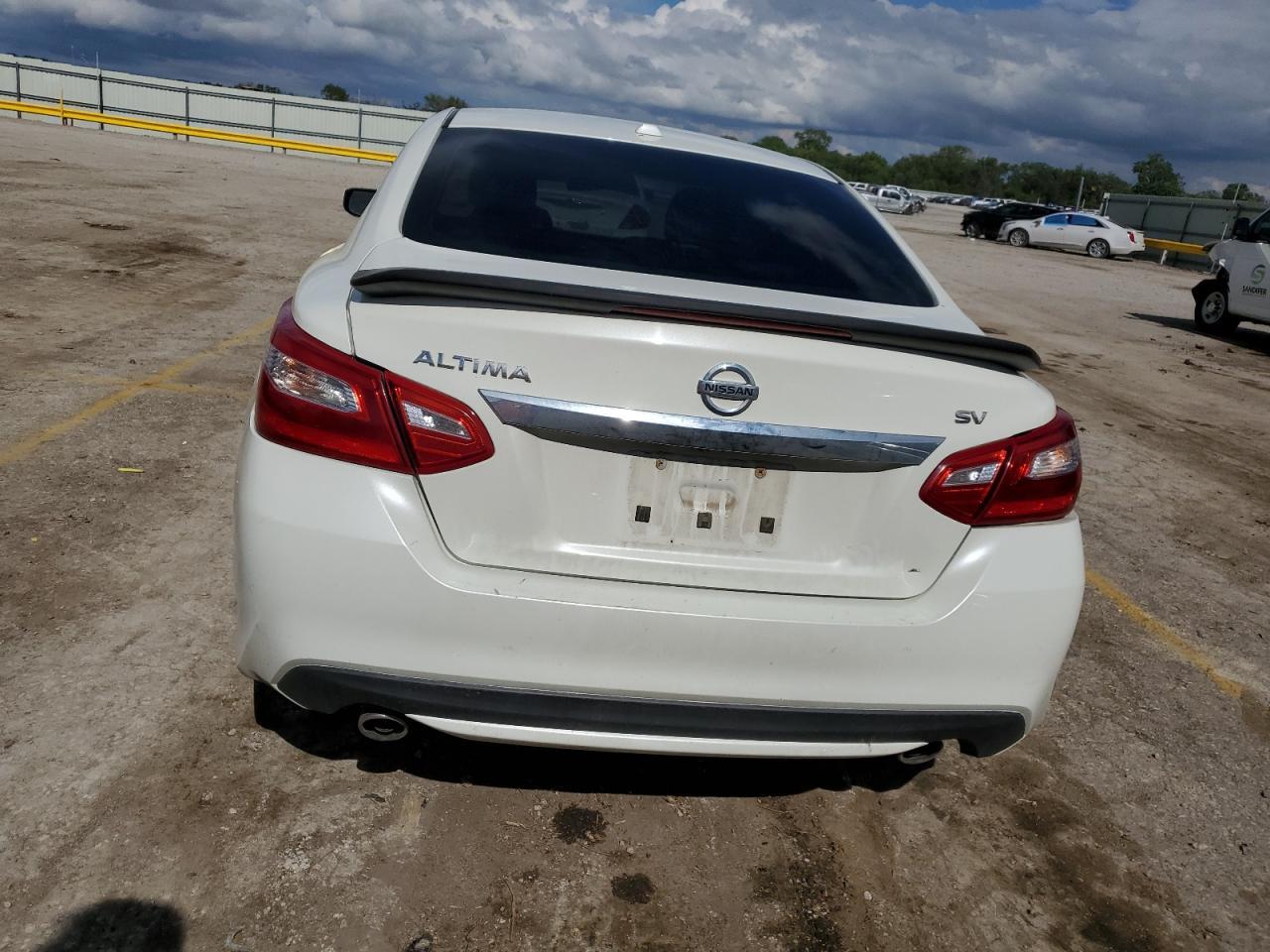 2017 NISSAN ALTIMA