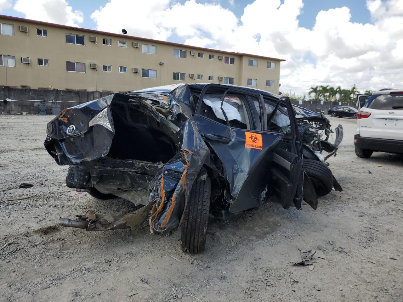 2019 TOYOTA COROLLA