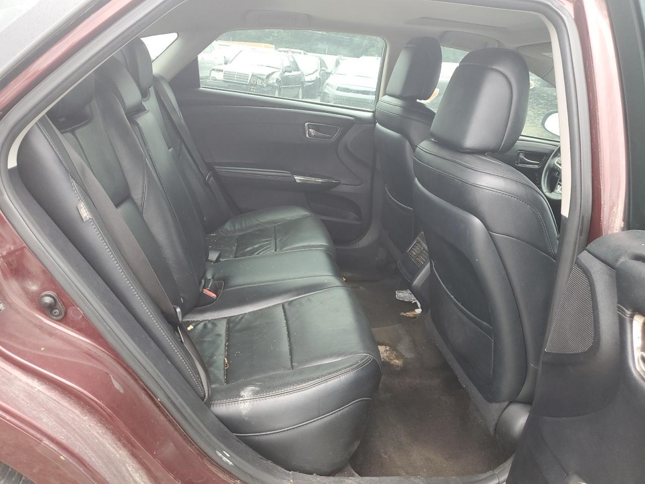 2013 TOYOTA Avalon