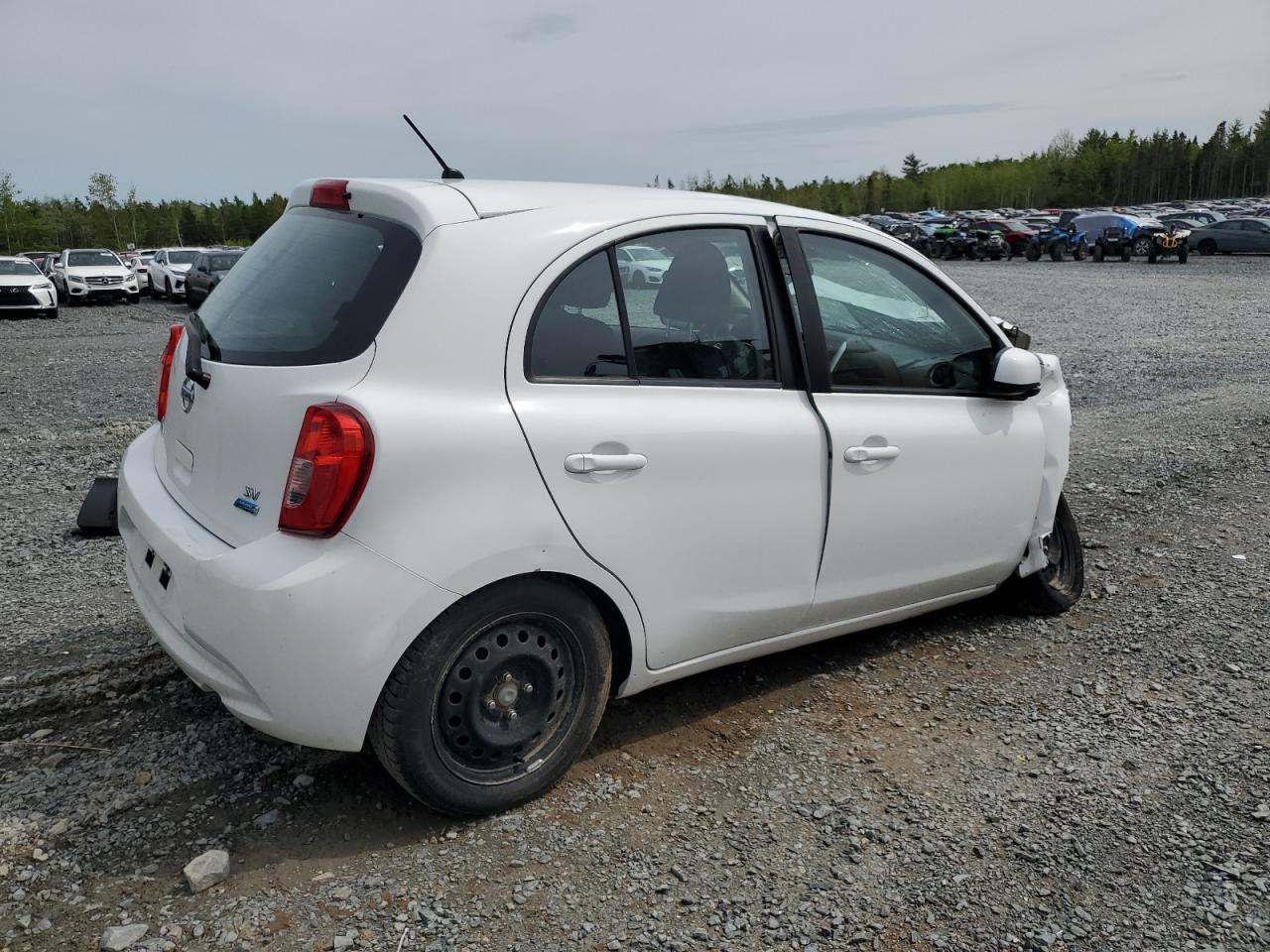 2015 NISSAN MICRA