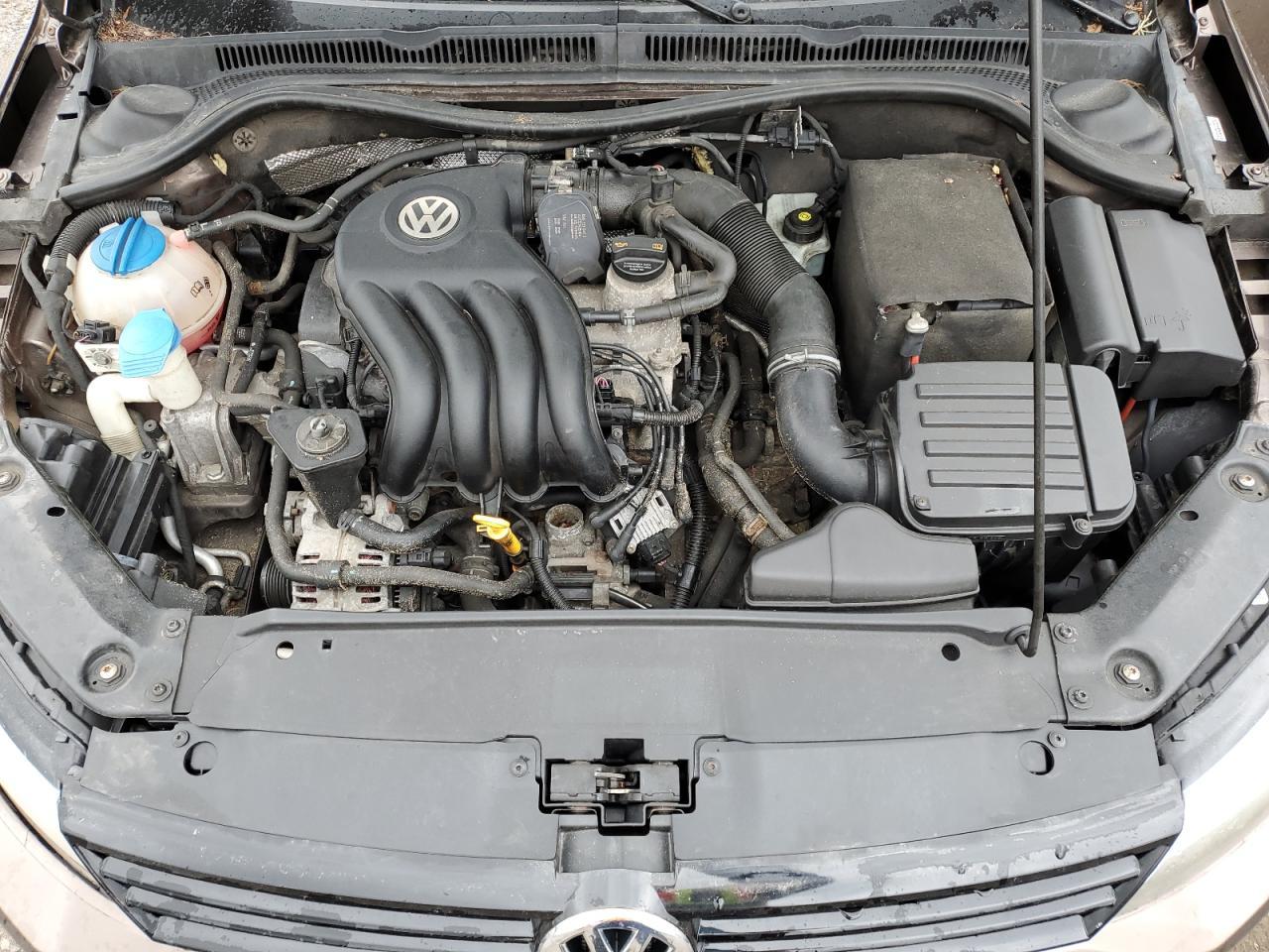 2012 VOLKSWAGEN JETTA