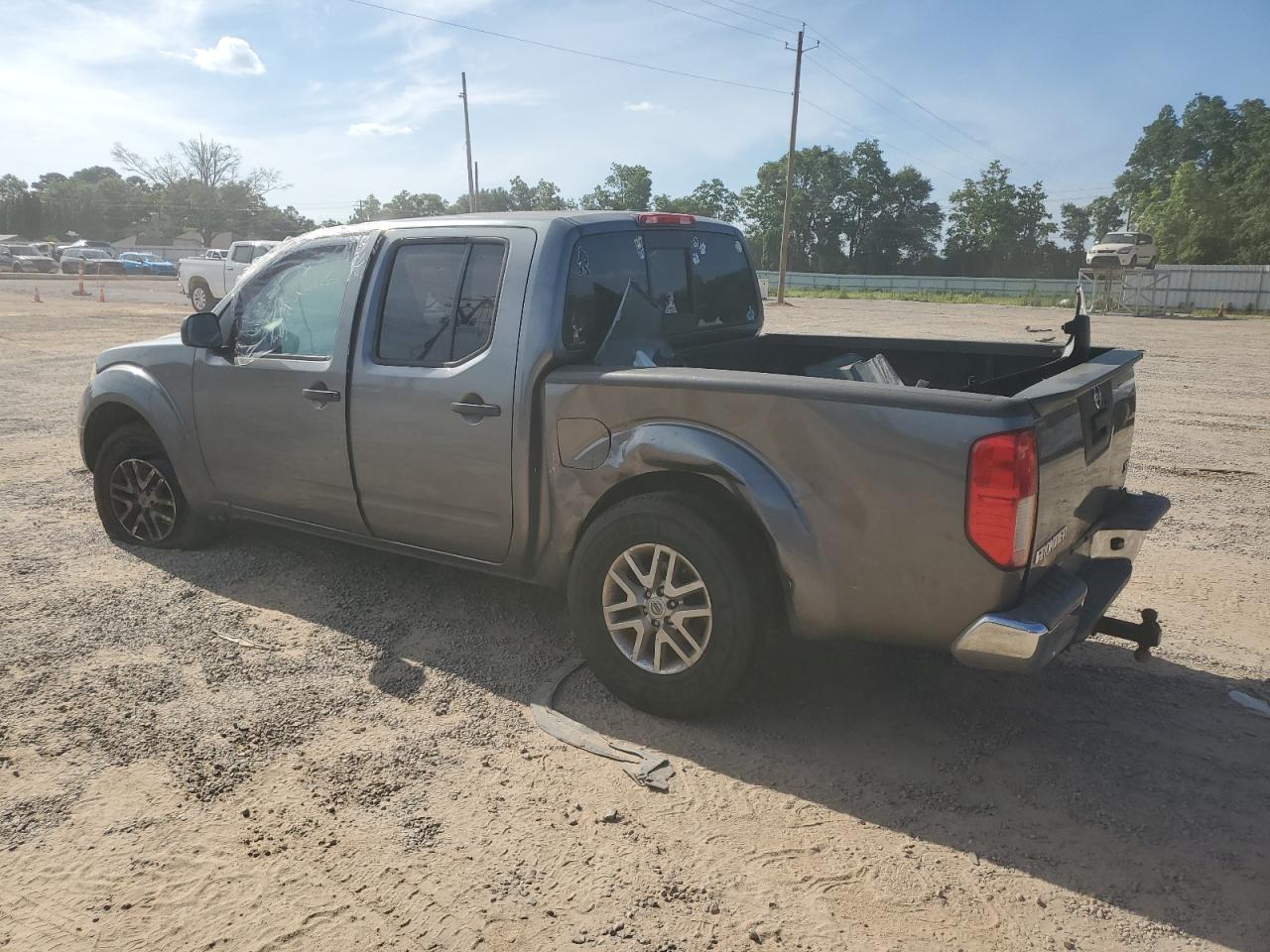 2016 NISSAN Frontier