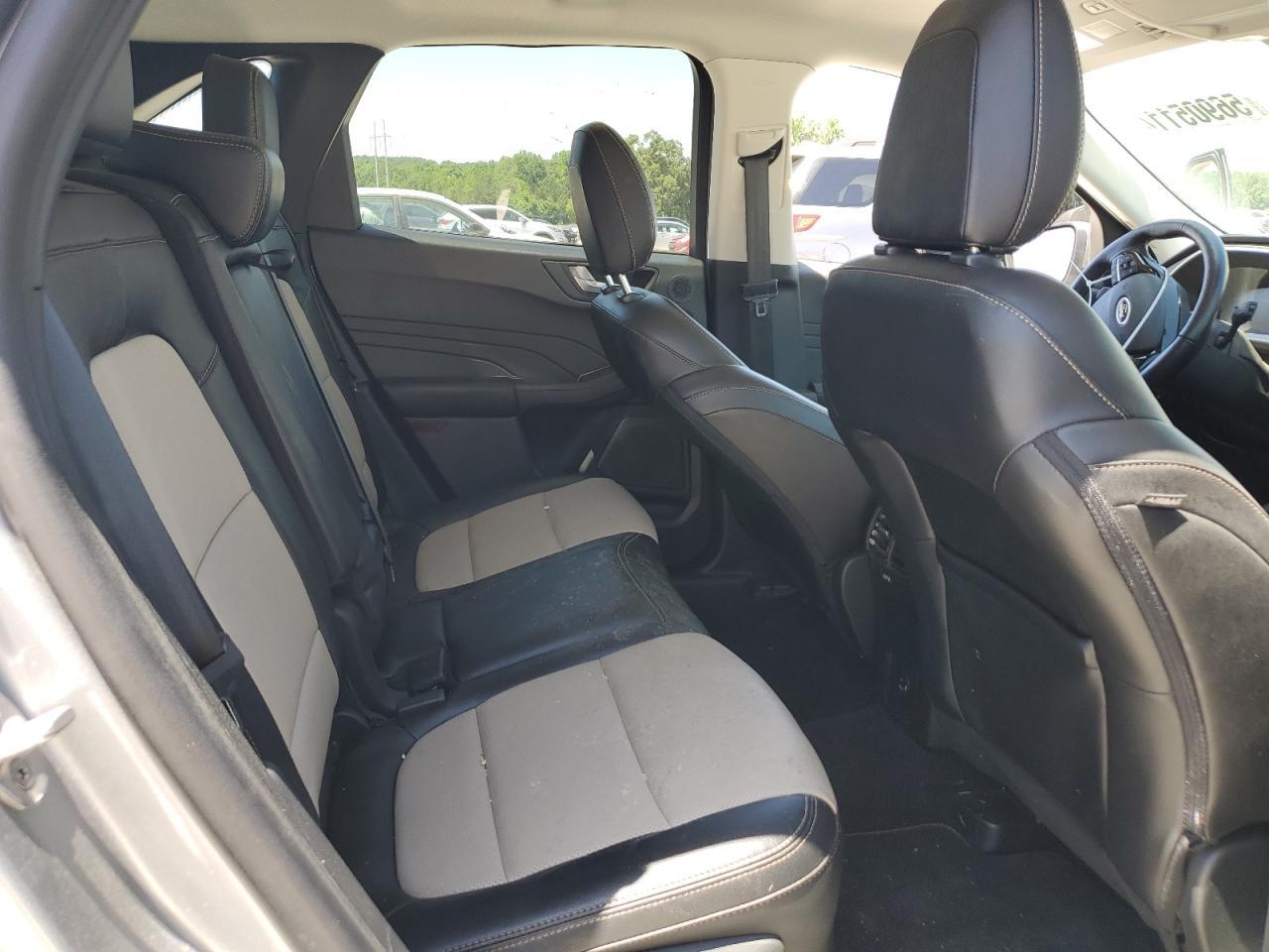 2022 FORD ESCAPE