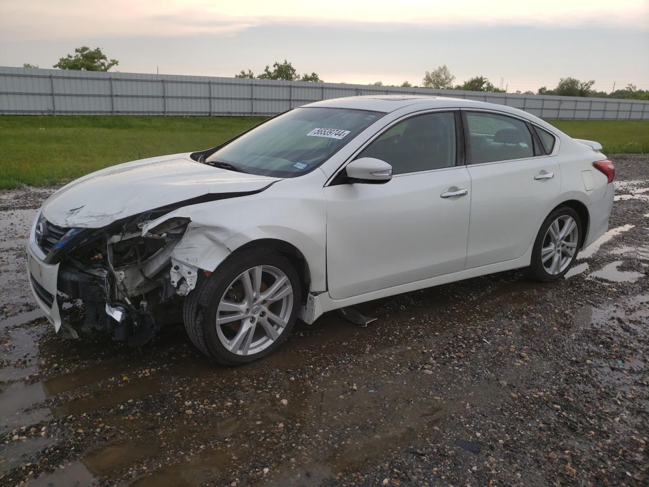 2016 NISSAN ALTIMA