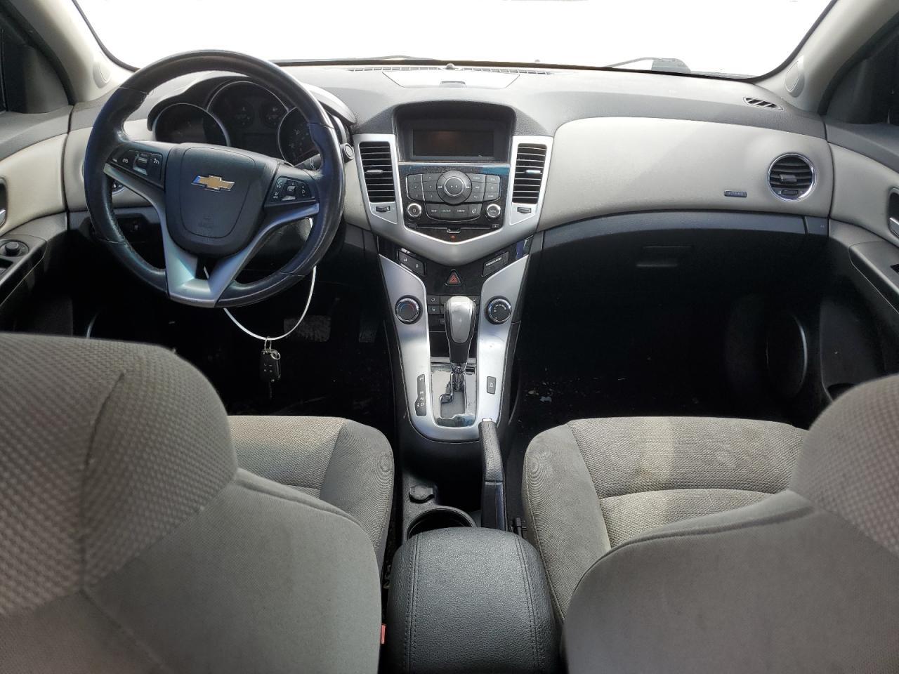 2011 CHEVROLET CRUZE