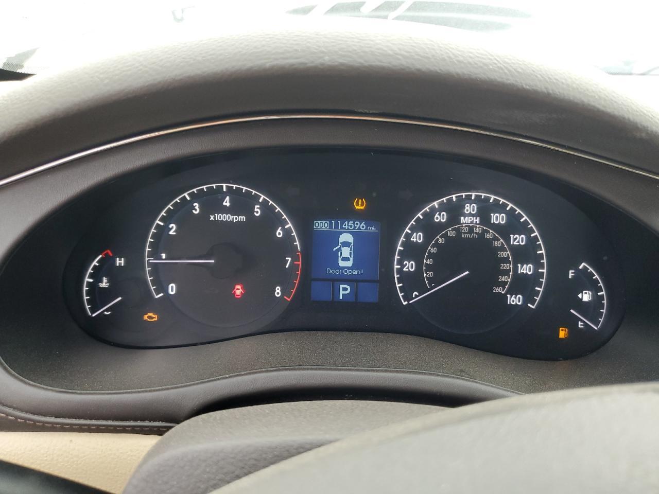 2009 HYUNDAI GENESIS