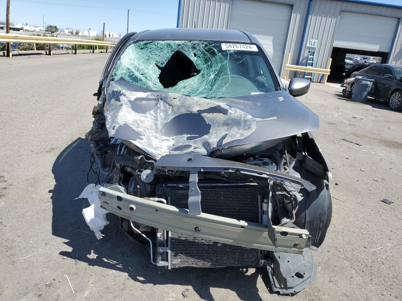 2017 NISSAN VERSA