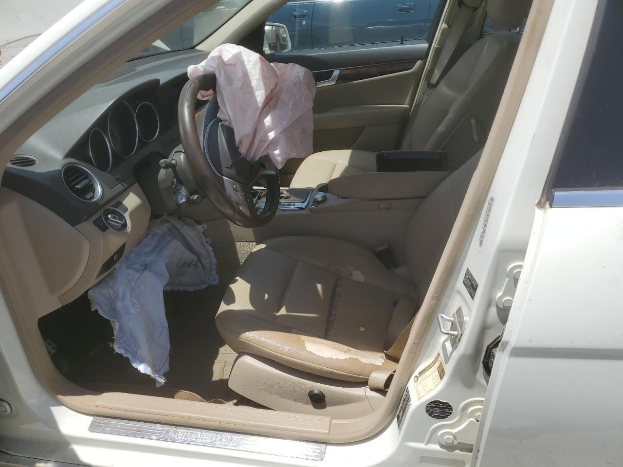 2012 MERCEDES-BENZ C-CLASS