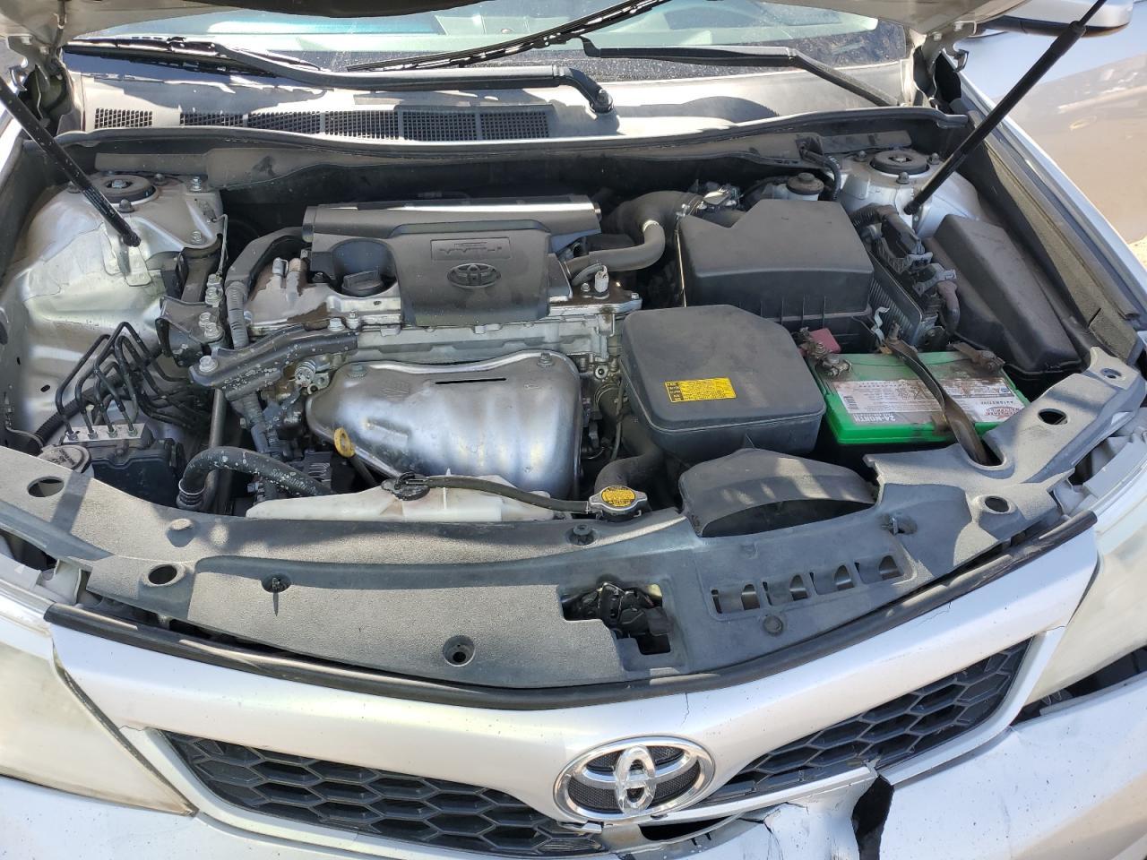 2014 TOYOTA CAMRY