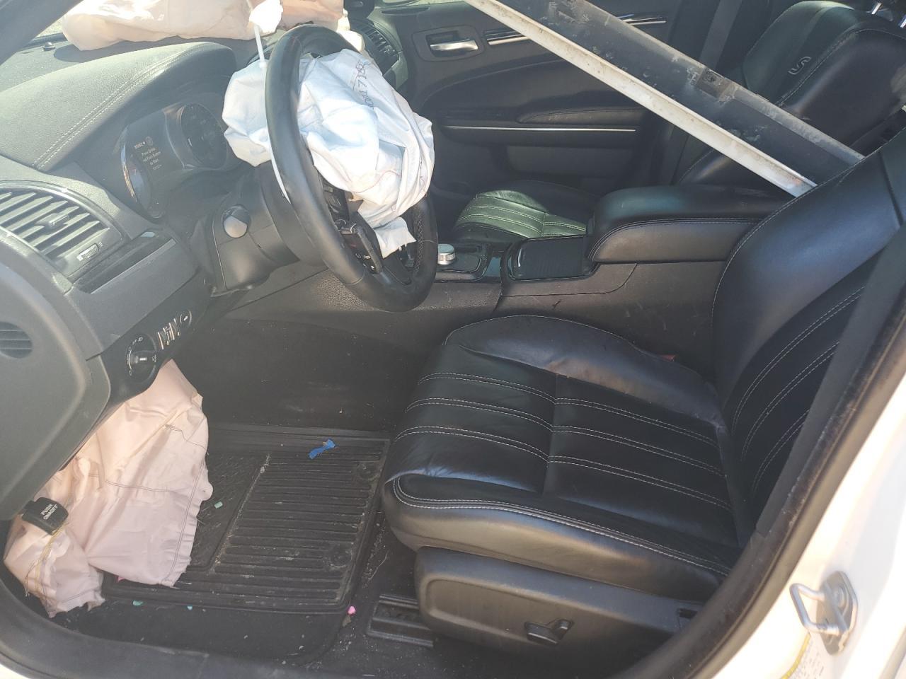 2018 CHRYSLER 300