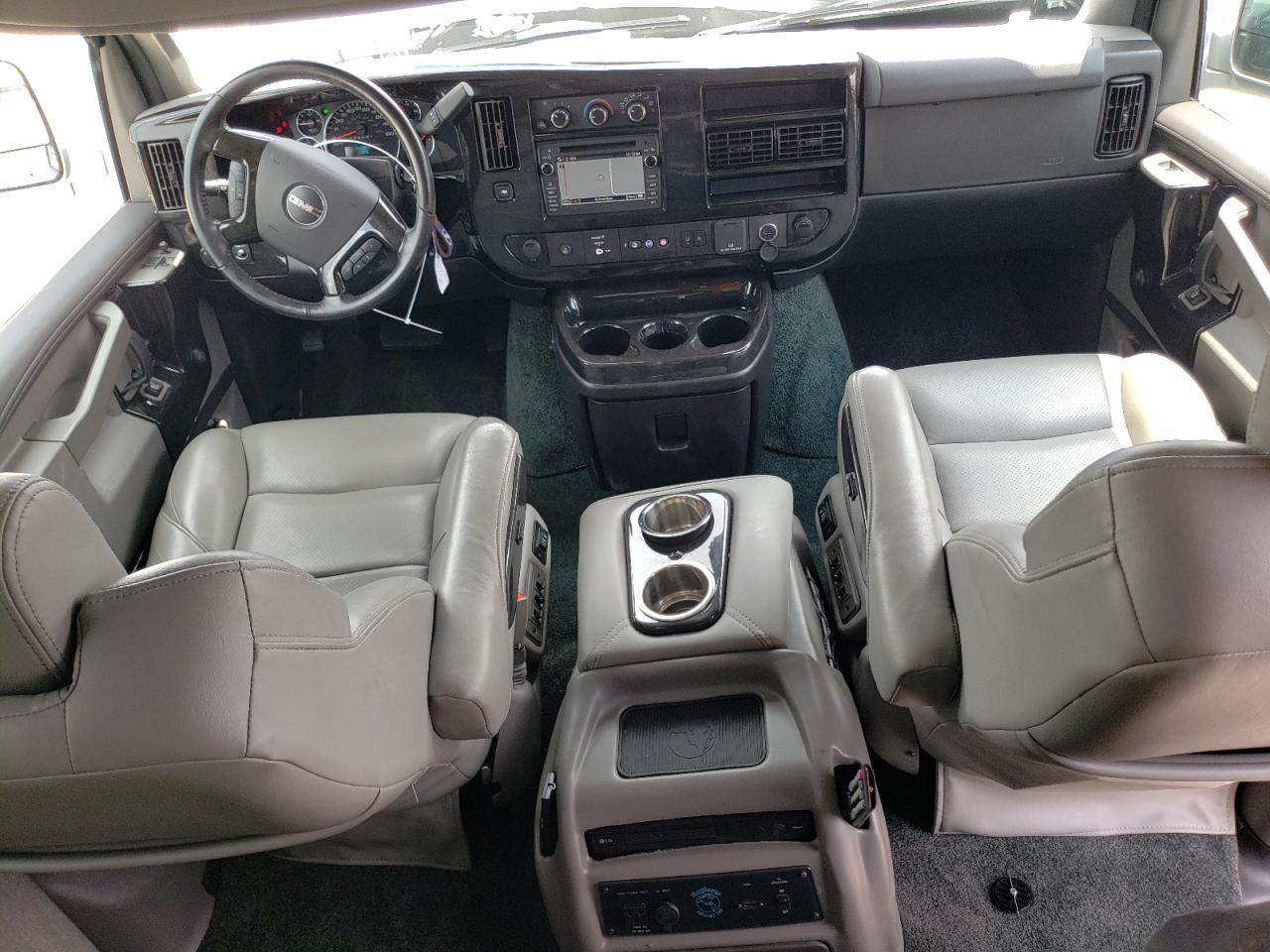 2020 GMC Savana