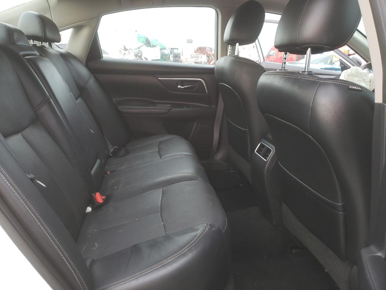 2016 NISSAN ALTIMA