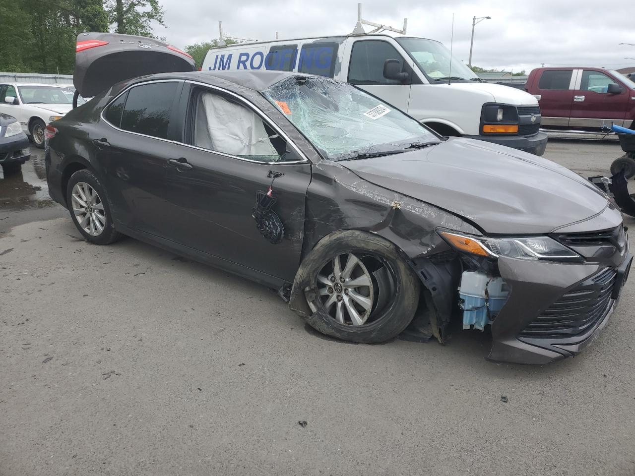 2018 TOYOTA CAMRY