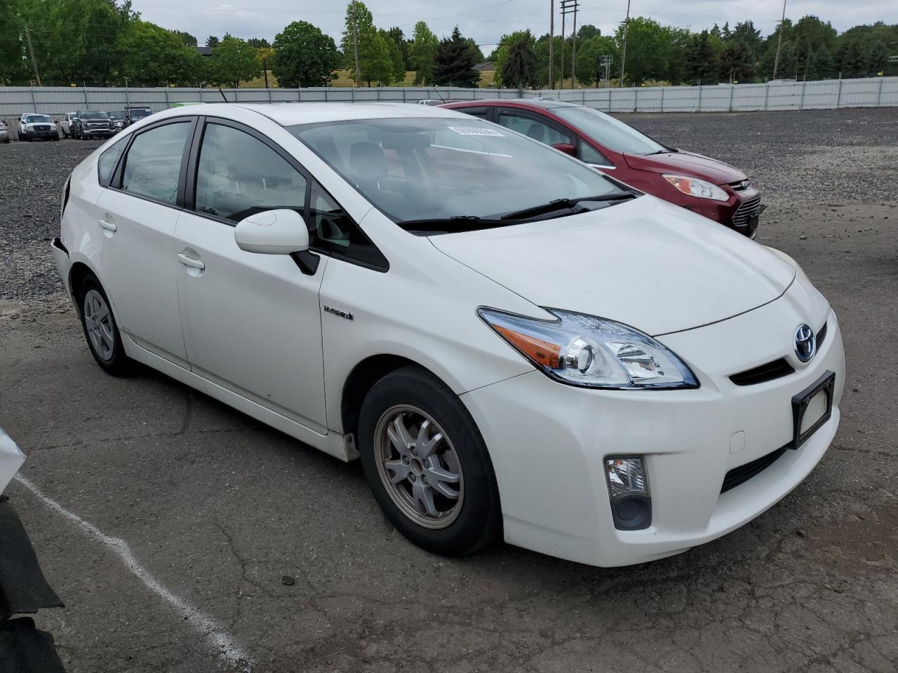 2011 TOYOTA PRIUS