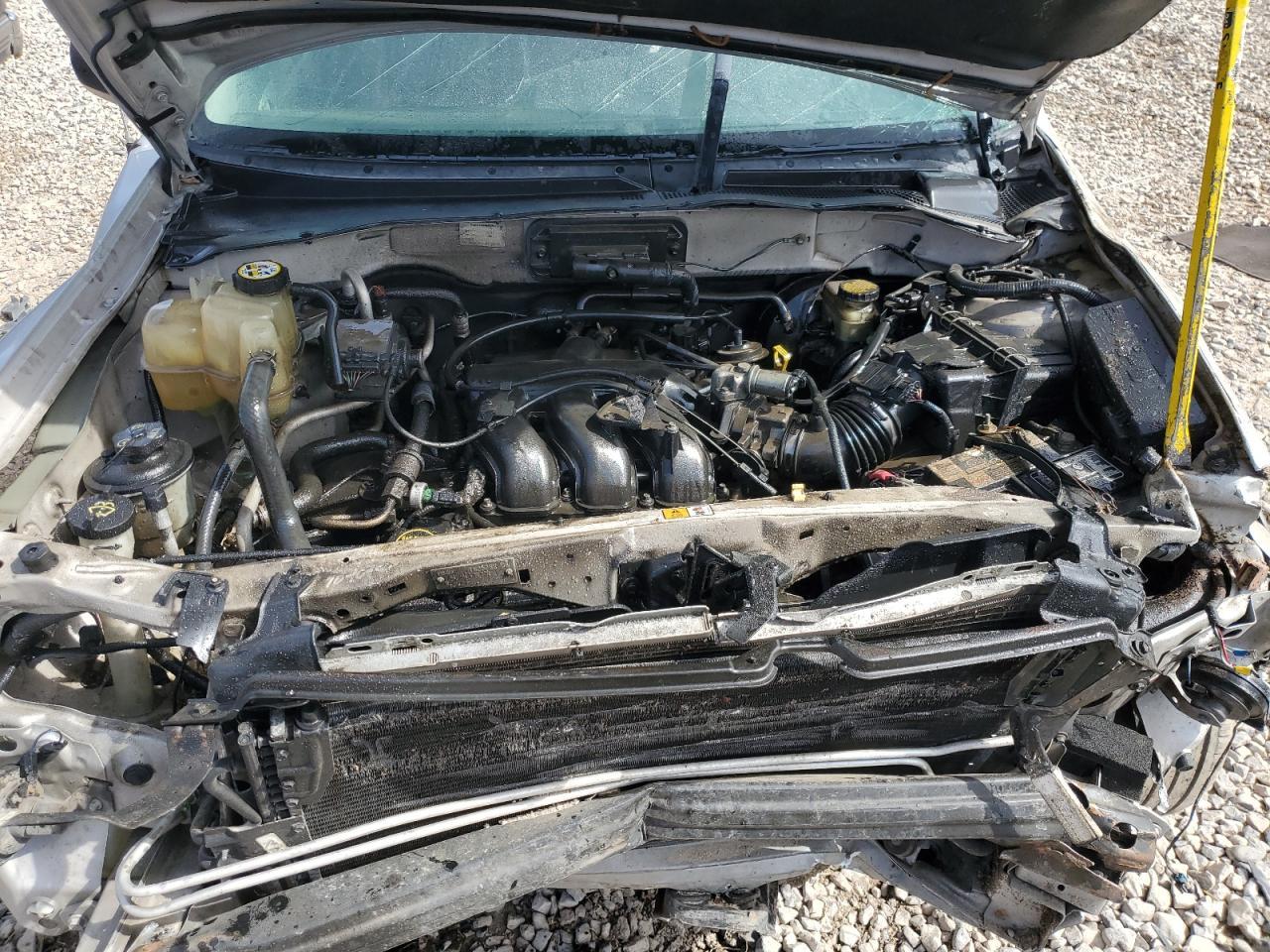2004 MAZDA Tribute