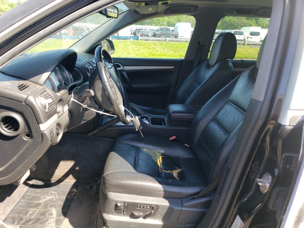 2004 PORSCHE CAYENNE