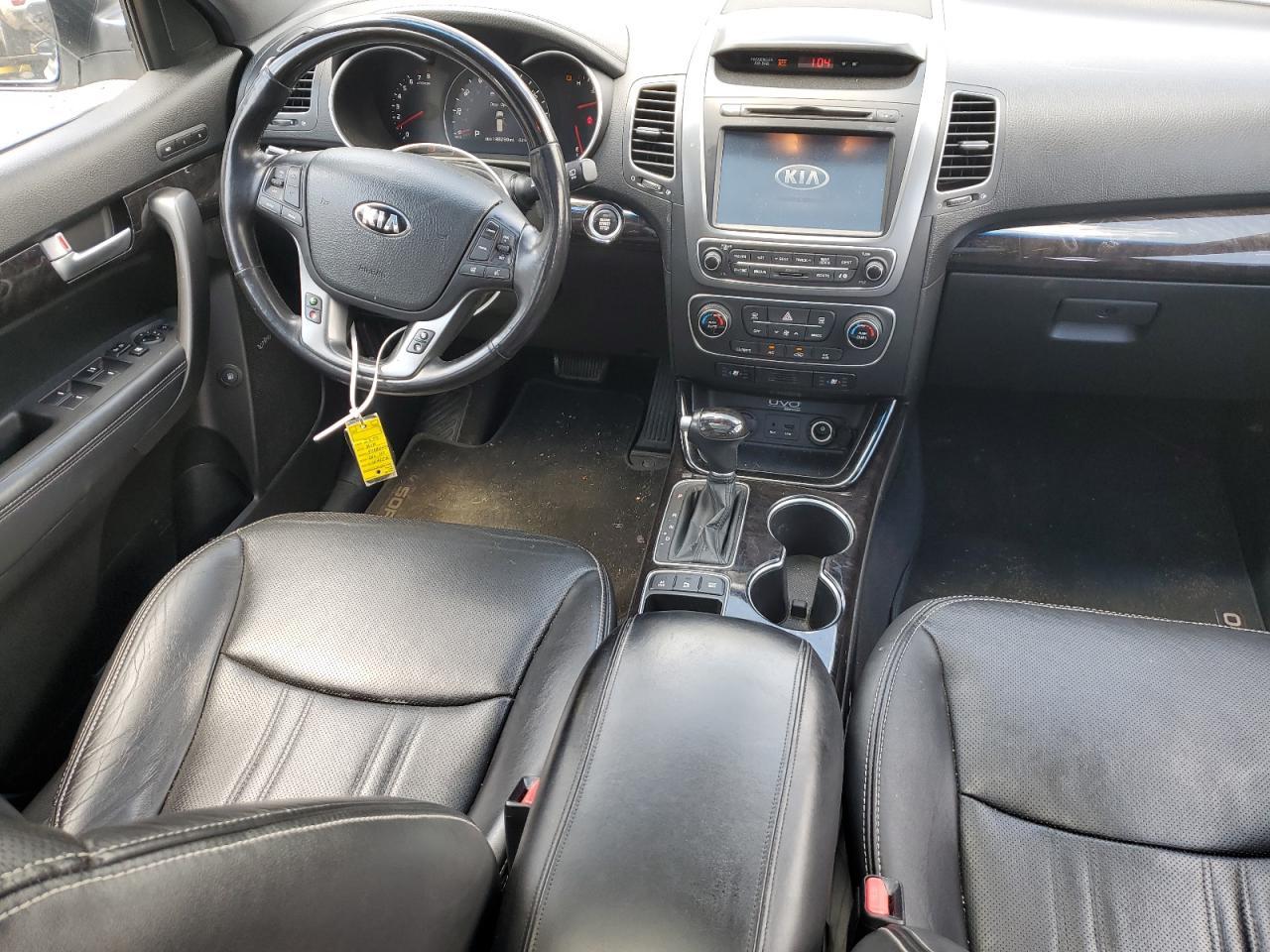 2014 KIA SORENTO