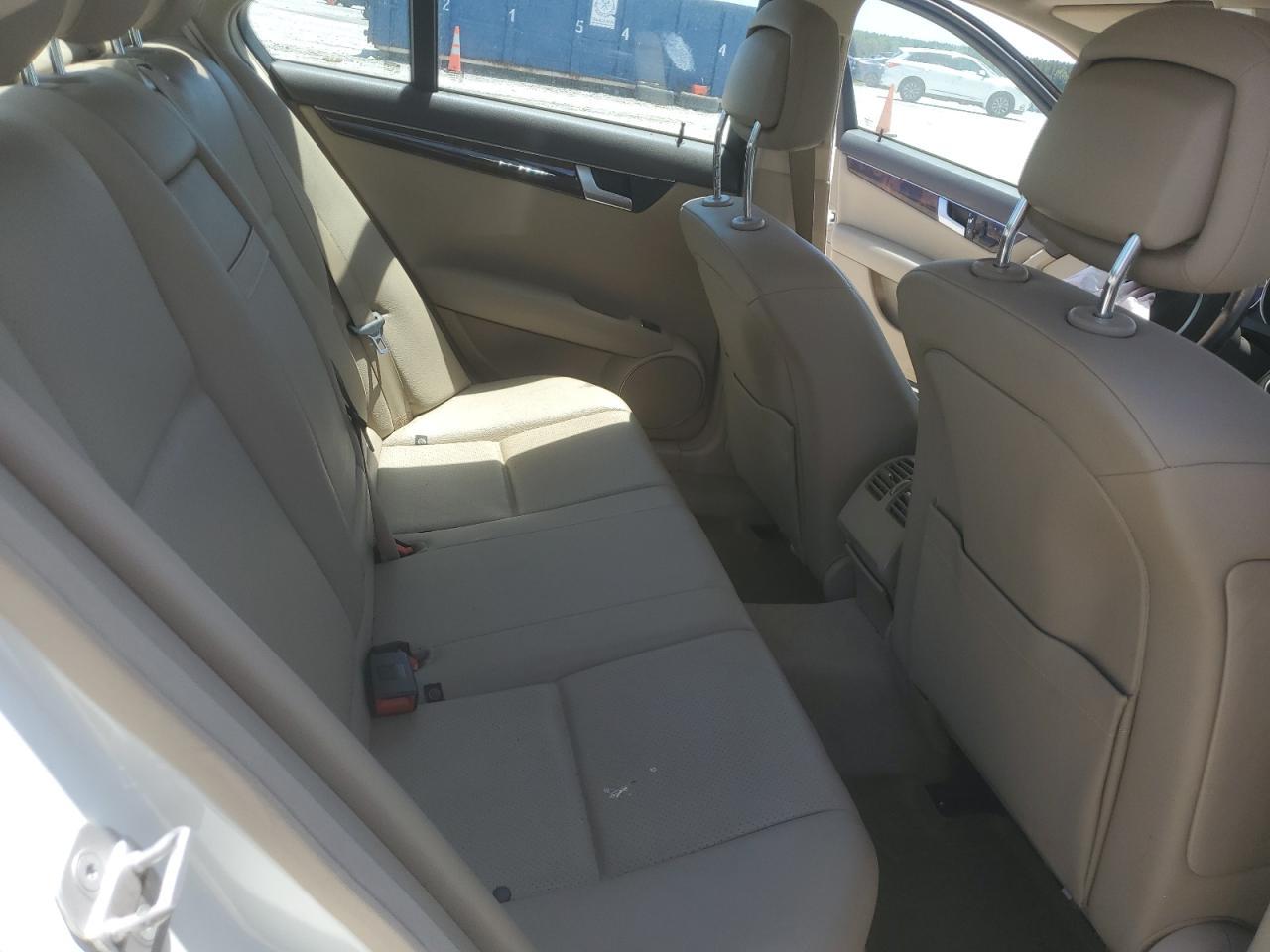 2012 MERCEDES-BENZ C-CLASS