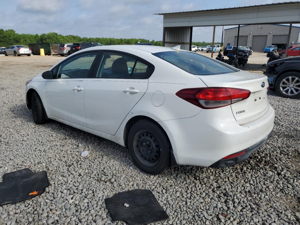 2017 KIA FORTE