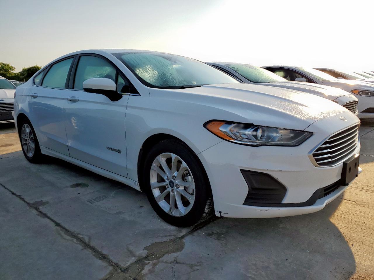 2019 FORD FUSION