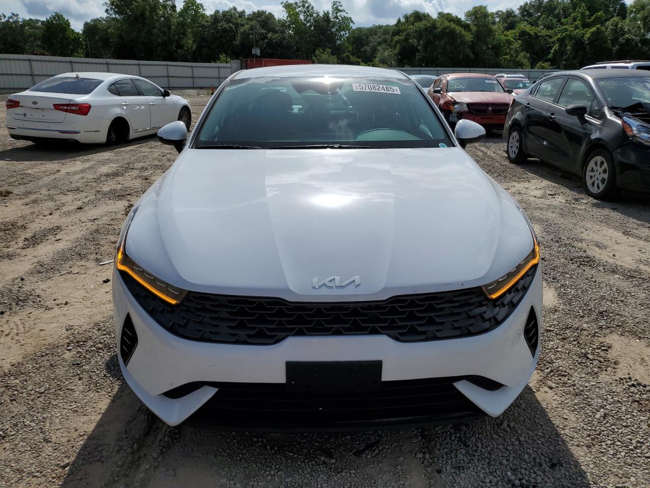 2022 KIA K5