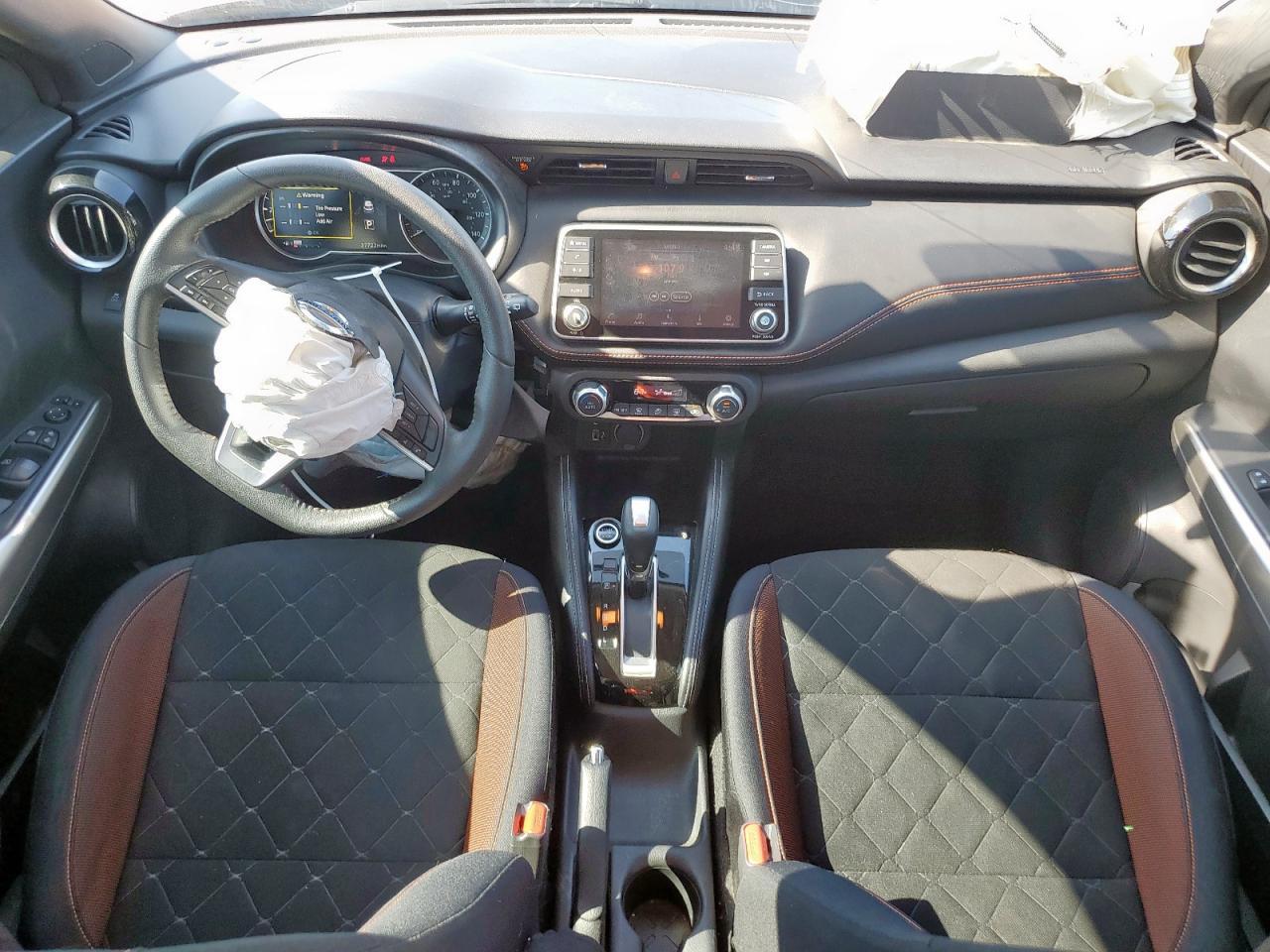 2018 NISSAN KICKS