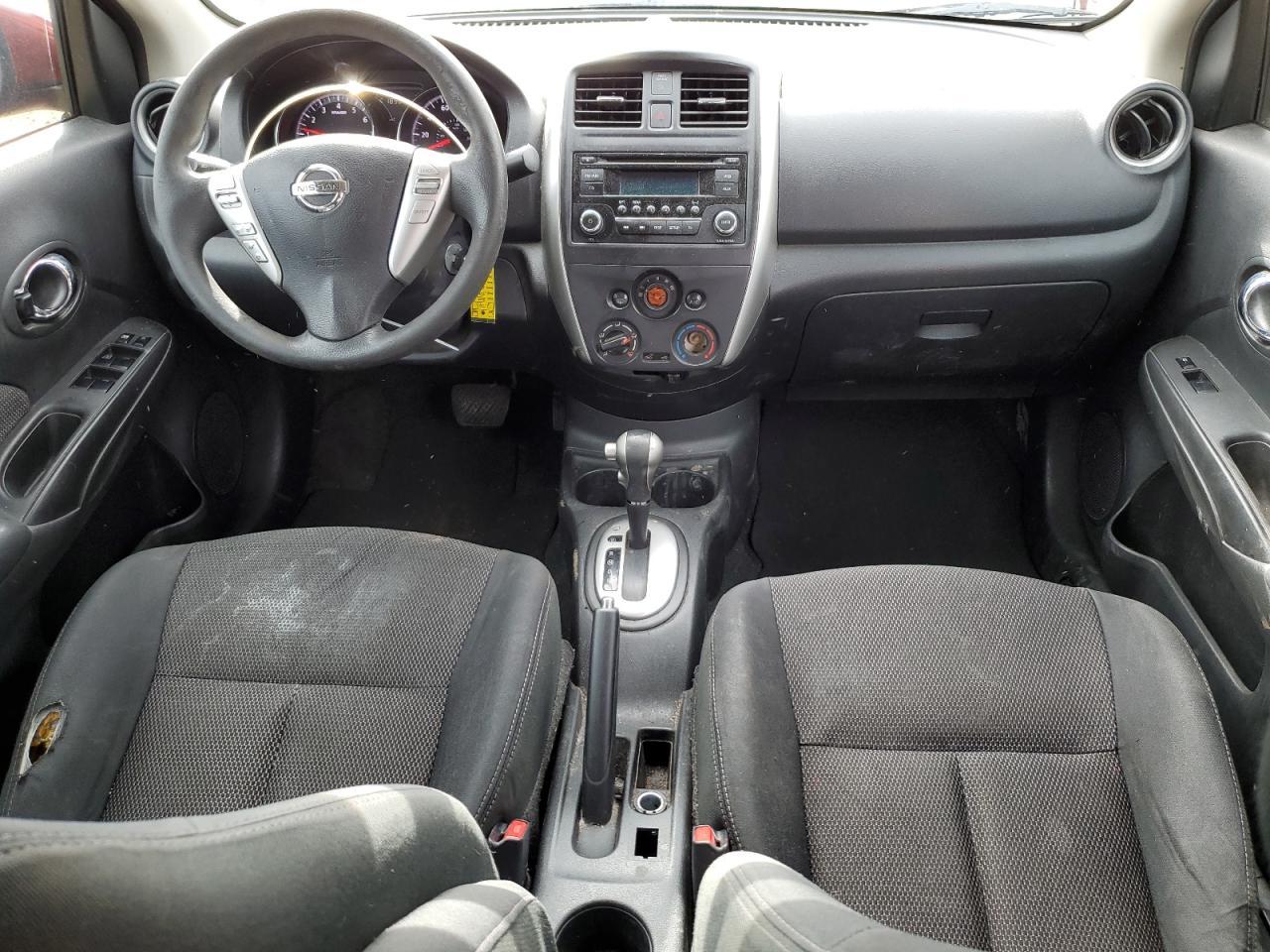2016 NISSAN VERSA