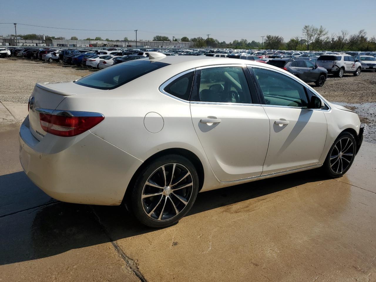 2016 BUICK VERANO