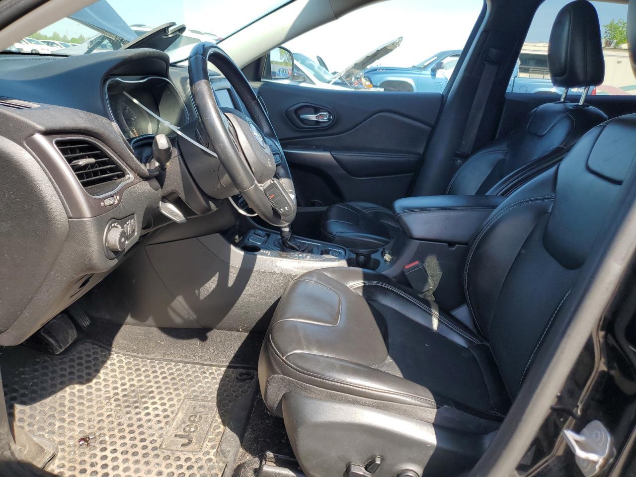 2019 JEEP CHEROKEE