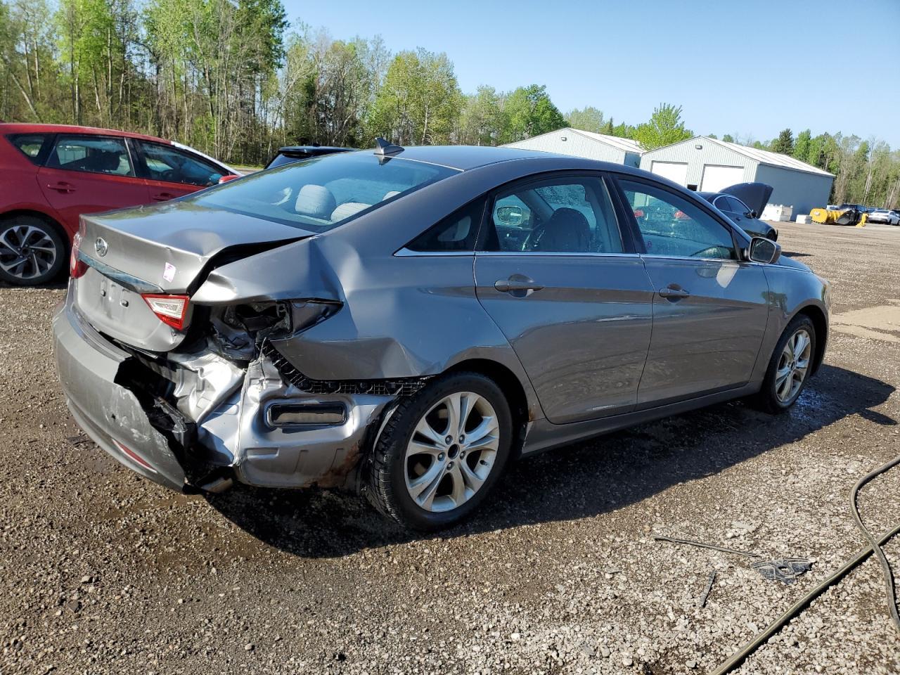 2011 HYUNDAI SONATA