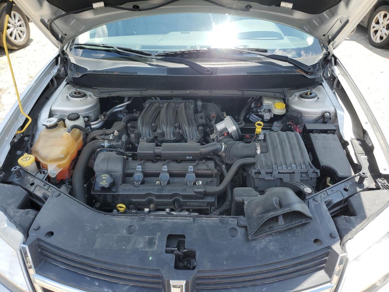 2008 DODGE Avenger